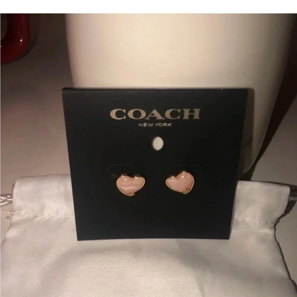 Coach Heart Stud Earrings Gold Tone Logo NWT - Picture 3 of 5
